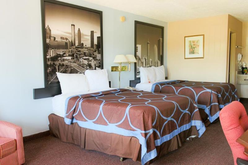 Super 8 By Wyndham Roseburg Hotell Exteriör bild